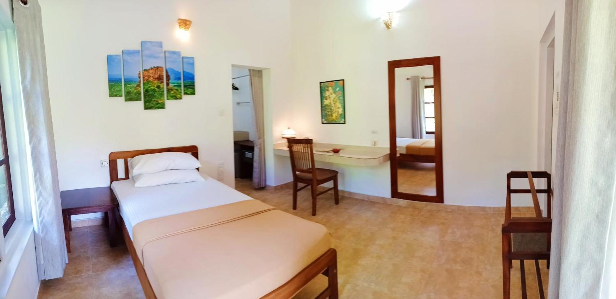 Mango House Japanese Guest House Негомбо Номер фото
